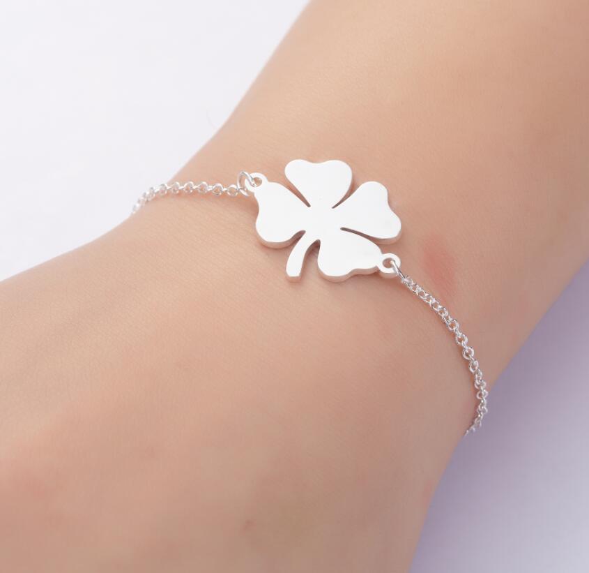 Couple Fashion Jewelry with New Leaves Design